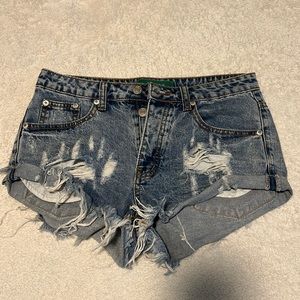 Signature Eight - Jean shorts